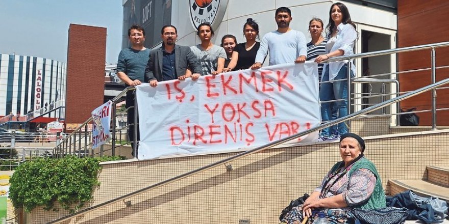 GÜMRÜKÇÜ PROTESTO EDİLDİ..ÇİĞLİ BELEDİYESİ'NDE İŞTEN ATILAN ÇALIŞANLAR EYLEM YAPTI