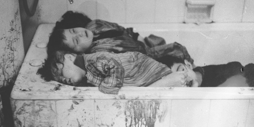 HEM TÜRKLERİ ADALARA ÇAĞIRIYORLAR HEM TÜRK ÇOCUKLARINI KATLEDEN EOKA'NIN KURULUŞUNU KUTLUYORLAR