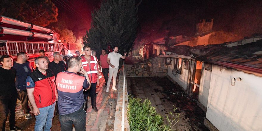 İZMİR'DE YANGINLAR İKİNCİ GÜNE GİRDİ. TUGAY'DAN TEŞEKKÜR VAR