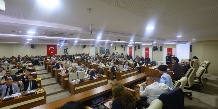 KARABAĞLAR BELEDİYESİ'NİN BÜTÇESİ ONAYLANDI