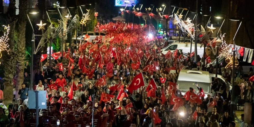 İZMİR'DE CUMHURİYET SERİ KONSERLERLE KUTLANACAK