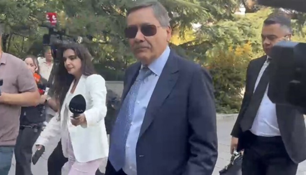 Eski Ankara Büyükşehir Belediye Başkanı İbrahim Melih Gökçek ifade verdi