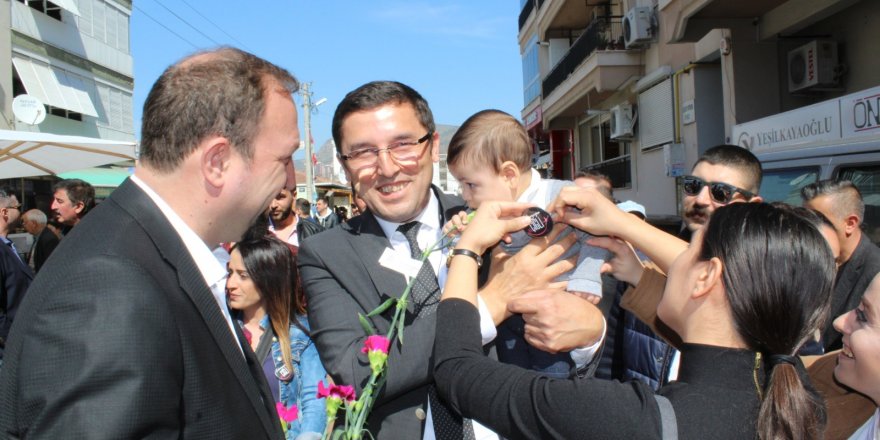 CHP'DEN ÇİĞLİ'TE TAM SAHA PRES