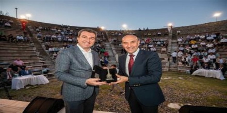 2 BİN 400 YILLIK TİYATRODA TARİHİ KARAR