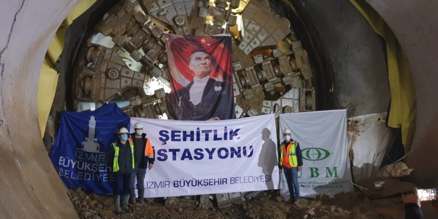 NARLIDERE METROSU'NDA IŞIK GÖRÜNDÜ