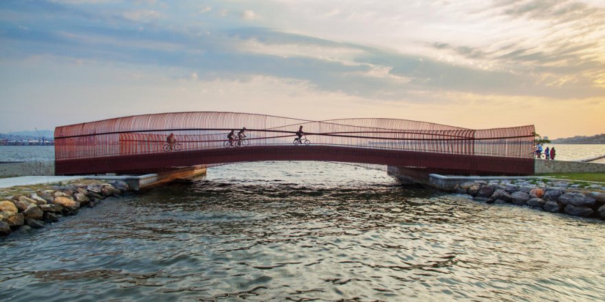 BAYRAKLI KÖPRÜSÜ ULUSLARARASI ÖDÜL ALDI..KAMU MİMARİSİ ÖDÜLÜ