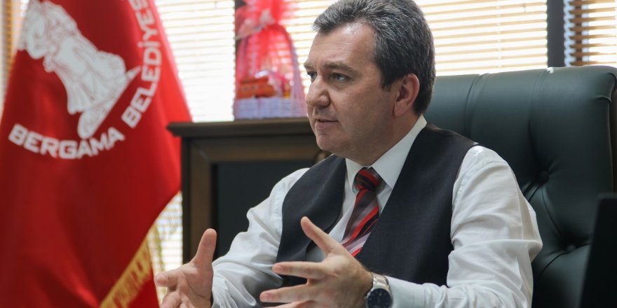 BERGAMA'DA 'MİLLET BAHÇESİ' KRİZİ..BÜYÜKŞEHİR SON GÜN İTİRAZ ETTİ