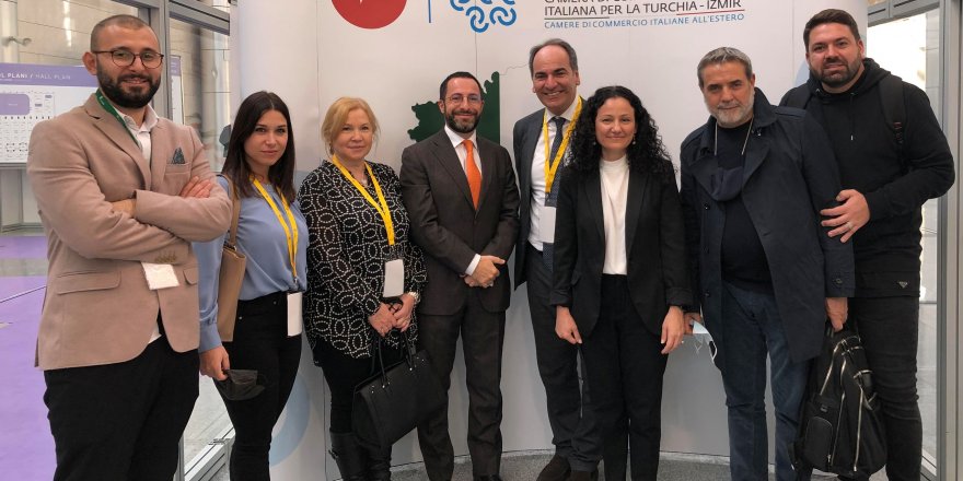 İZMİR'DE GELİNLİK FUARI'NA İTALYAN ÇIKARMASI