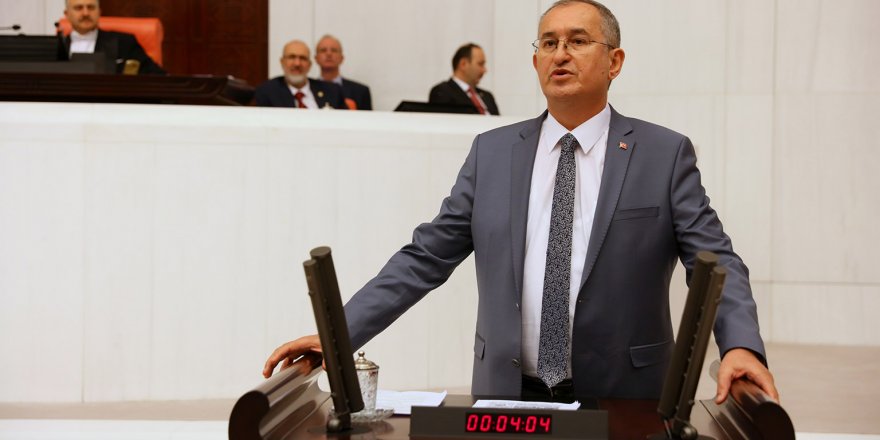 CHP'Lİ SERTEL AYNEN ŞÖYLE SORDU: '5 TÜRK ADASI YUNANİSTAN'A BIRAKILDI MI?'