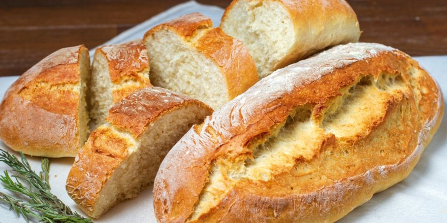 İZMİR'DE EKMEĞE ZAM..GRAMAJI DÜŞECEK FİYATI ARTACAK