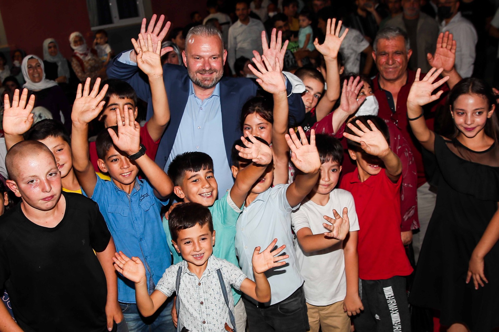 PEHLİVAN’DAN ÇOCUKLARA '23 NİSAN MÜJDESİ'