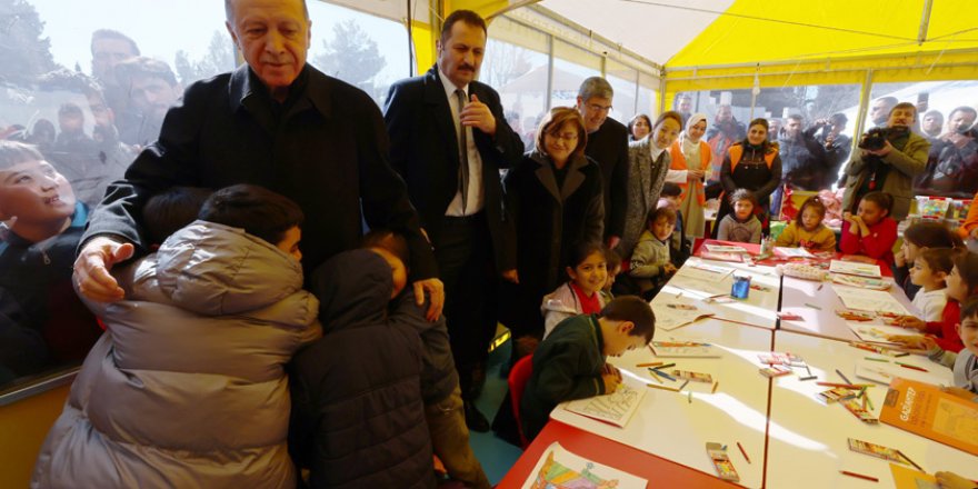 CUMHURBAŞKANI ERDOĞAN DEPREM BÖLGESİNDE