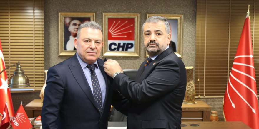 İZMİR İYİ PARTİ’DEN İSTİFALAR SÜRÜYOR. YENİ ADRES CHP