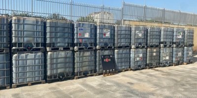 ALİAĞA'DA TONLARCA KAÇAK AKARYAKIT ELE GEÇİRİLDİ