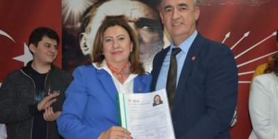 DENİZ KARAKURT MENEMEN'DE 'BENDE VARIM' DEDİ