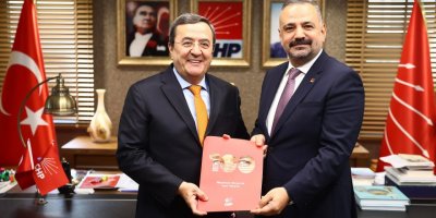 ABDÜL BATUR 'İZMİR BÜYÜKŞEHİR İÇİN BENDE VARIM' DEDİ