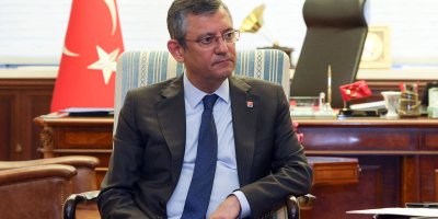 ÖZGÜR ÖZEL CHP Grup Başkanı oldu!