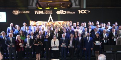 EGE İHRACATÇI BİRLİKLERİ 57 FİRMAYA 61 ÖDÜL VERDİ