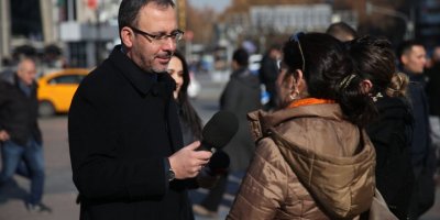 AK PARTİ İZMİR MİLLETVEKİLİ KASAPOĞLU: ' HABERCİLİK ZOR'