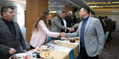 HAMZA DAĞ İZMİR ADAYLARI İLE TOPLANTI YAPTI