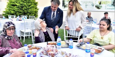 BAŞKAN İDUĞ ONLARI UNUTMADI..