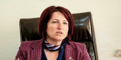 KARABURUN BELEDİYE BAŞKANI İLKAY GİRGİN ERDOĞAN'A ZOR SORULAR. KAMU ARAZİLERİNİ KİME SATTINIZ? AÇIKLAYIN