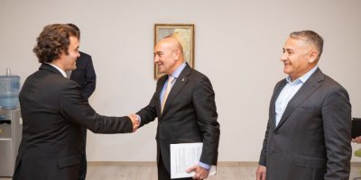 DÜNYA BANKASI BAŞKANLIĞINA 10 GÜN KALAN TUNÇ SOYER'E TAMI TAMINA 50 MİLYON DOLAR KREDİ VERDİ