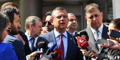 CHP İZMİR'DE SANDIK KORKUSU. ÖZGÜR ÖZEL 3. DEFA SANDIK ÇAĞRISI YAPTI.