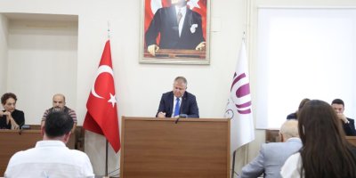 URLA'DA GÜNDEM FESTİVALE HARCANAN PARA