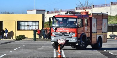 İZMİR İTFAİYESİ KAZAN KALDIRDI. İTFAİYE ERLERİ EYLEME GEÇTİ