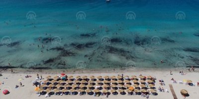 ÇEŞME PIRLANTA HALK PLAJI AÇILDI