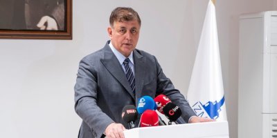 CEMİL TUGAY'DAN CUMHURBAŞKANI ERDOĞAN'A 'ÇELMELİ' CEVAP