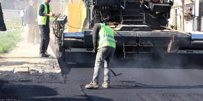 CEMİL TUGAY'DAN ASFALT SÖZÜ