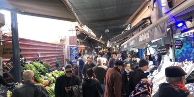 Tarihi Kemeraltı Çarşısı'nda RAMAZAN HAREKETLİLİĞİ