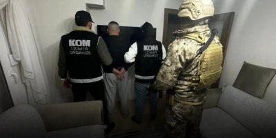 İZMİR POLİSİ ÇETEYE ÇÖKTÜ!