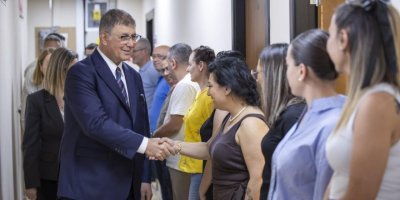 YOLLAR BOZUK, LAĞIM DENİZE AKAR, DEPREM, TRAFİK...İZMİR'DEN GURUR DUYULMASI LAZIMMIŞ