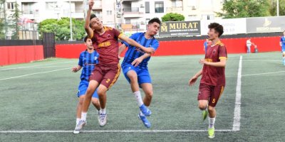 ÇİĞLİ'DE 19 MAYIS SPOR İLE BAŞLADI