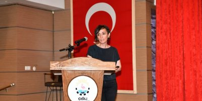 ÇİĞLİ'DE BAĞIMLILIKLA MÜCADELE SEMİNERİ