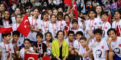 KARABAĞLAR'DA YAZ SPORLA GÜZEL