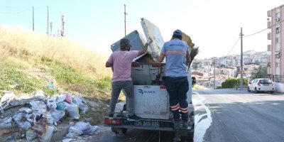 KARABAĞLAR'DA TEMİZLİK ZAMANI