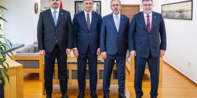 BAKAN MEHMET KASAPOĞLU'NDAN KARŞIYAKA STADI AÇIKLAMASI