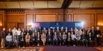 TÜRKİYE İLE KAZAKİSTAN DIŞ TİCARETTE REKORA KOŞUYOR