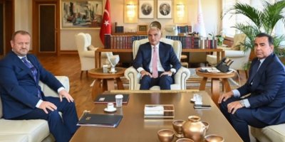 Yayıncılık gündemi bakanlıkta ele alındı
