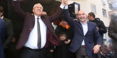 CHP'Lİ SELVİTOPU'NDAN COŞKULU SEÇİM BÜROSU AÇILIŞI