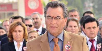 BİR REZALET DAHA..İZMİR'DE BAŞKAN OĞLUNU GENEL MÜDÜR YAPTI..SONRA ŞÖYLE DEDİ