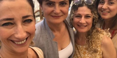 CANAN KAFTANCIOĞLU SEFERİHİSAR'DA GENÇLERLE BULUŞTU