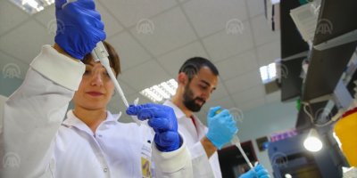 İZMİR'DE TÜRK BİLİM İNSANLARI 4 ÖLÜMCÜL VİRÜS BULDU