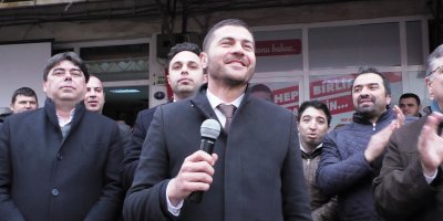 CHP FOÇA ADAYI GÜRBÜZ: BU TABLO 31 MART 'IN ZAFER HABERCİSİ