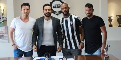 ALTAY'A BREZİLYALI GOLCÜ