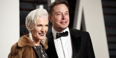 Elon Musk’ın annesi Maye Musk, tatil için Bodrum’da..